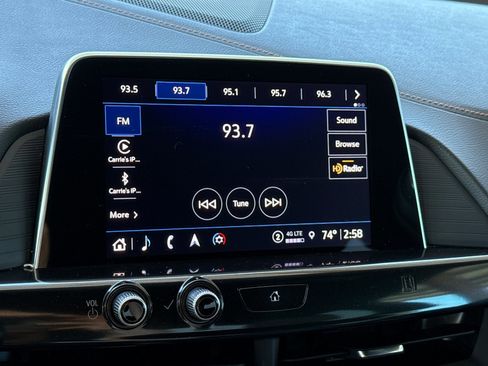 Used 2021 Cadillac CT4 V w/ Technology Package image 23