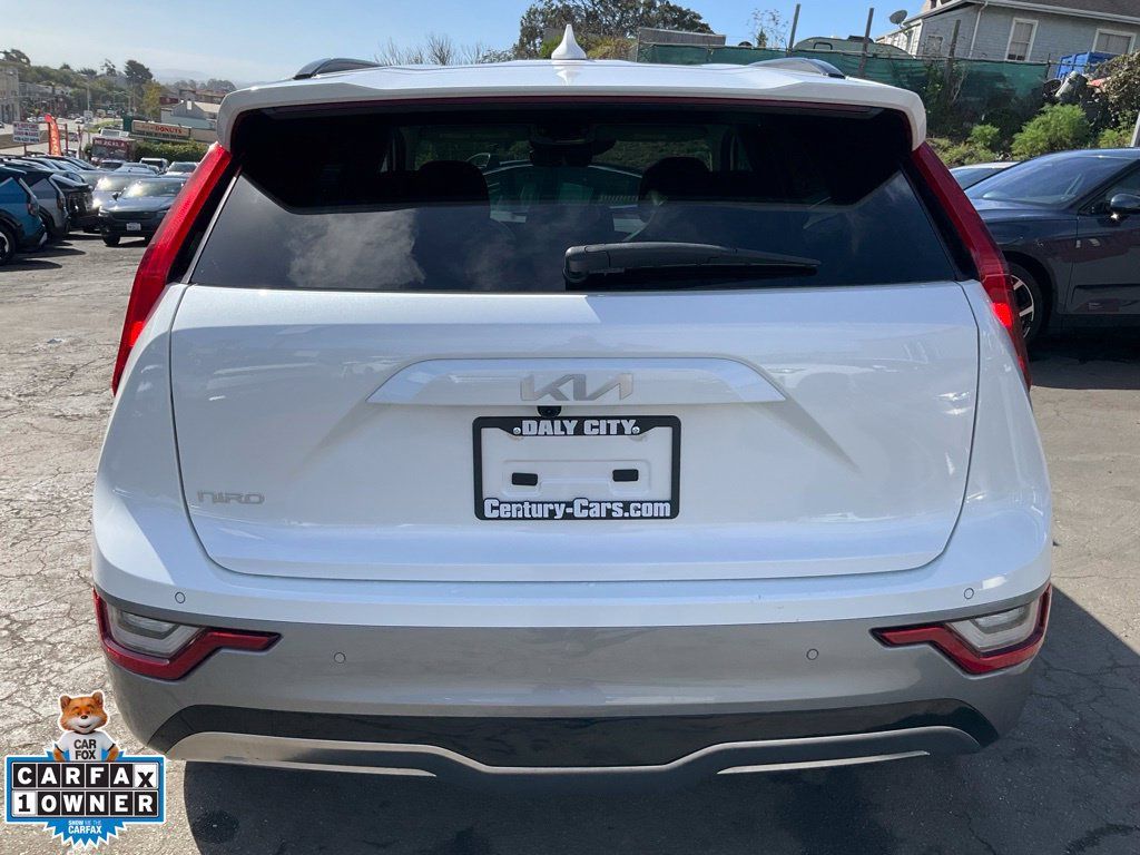 Used 2023 Kia Niro Wave FWD image 5