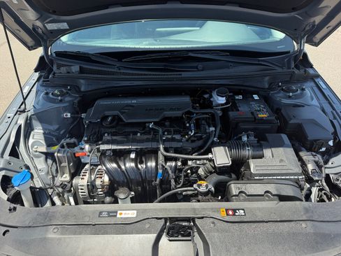 Certified 2024 Hyundai Elantra SEL FWD image 21