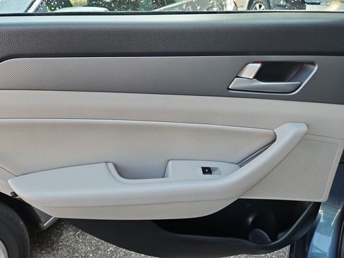 Used 2016 Hyundai Sonata SE image 28