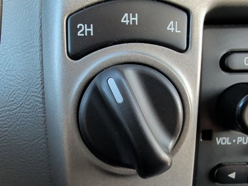 Used 2007 Ford Ranger XLT image 18