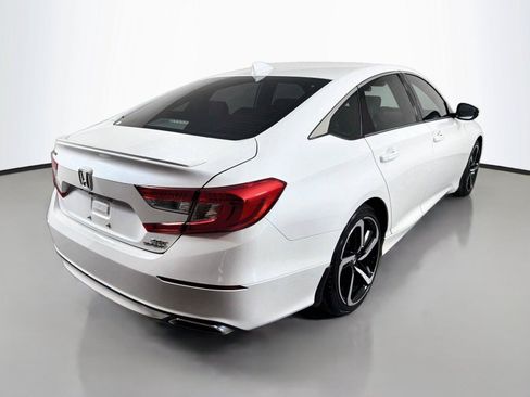 Used 2019 Honda Accord Sport image 5