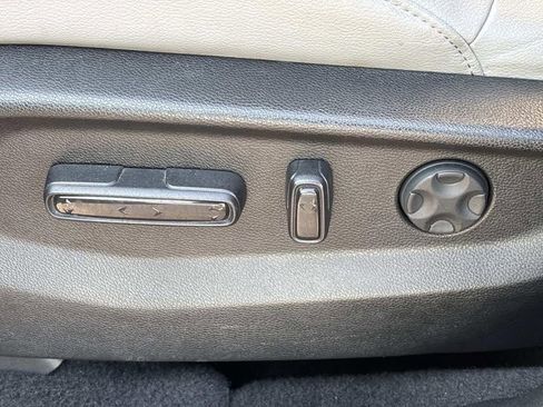 Used 2022 Honda CR-V EX-L image 19