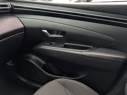 Certified 2024 Hyundai Tucson SEL FWD image 28