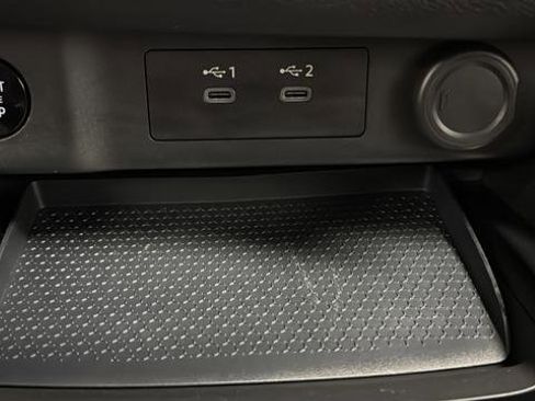 Used 2024 Nissan Rogue SV AWD/4WD image 28