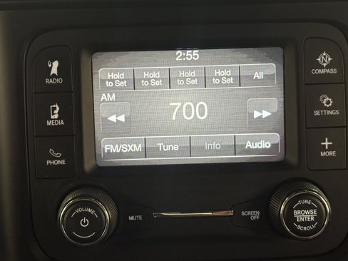 Used 2019 RAM 1500 Rebel AWD/4WD image 15
