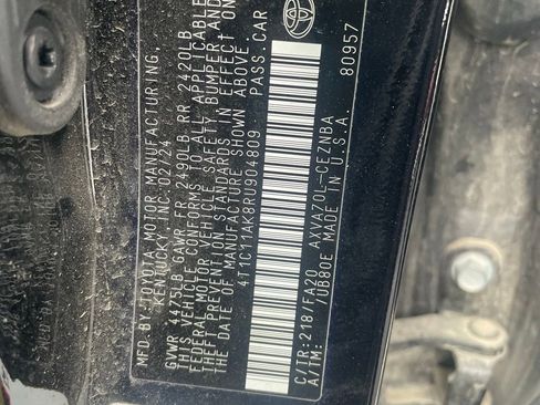 Used 2024 Toyota Camry LE image 10