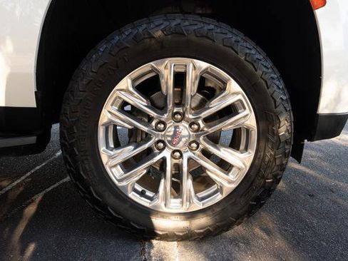 Used 2021 GMC Yukon SLT w/ SLT Luxury Package image 38