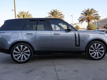 Certified 2025 Land Rover Range Rover SE