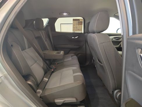 Used 2025 Chevrolet Blazer LT image 17