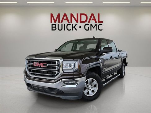 Used 2016 GMC Sierra 1500 SLE w/ SLE Value Package image 1
