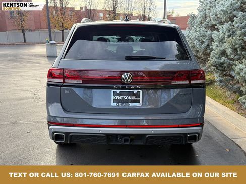 Used 2025 Volkswagen Atlas Peak Edition SE image 7
