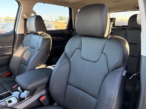 New 2025 Kia Telluride EX image 11