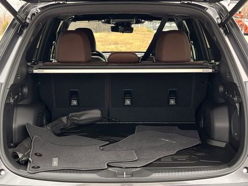 Used 2025 Subaru Forester Touring image 30