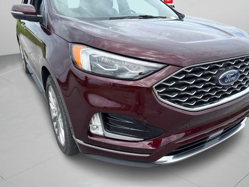 Used 2021 Ford Edge Titanium w/ Equipment Group 301A AWD/4WD image 36