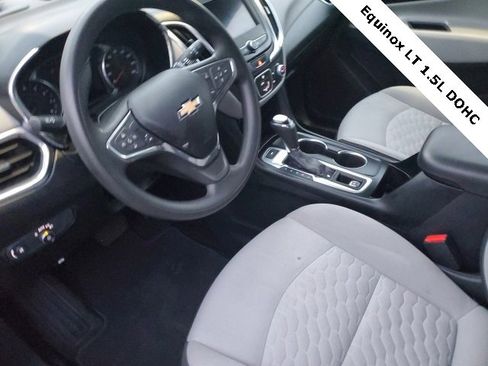 Used 2020 Chevrolet Equinox LT image 12