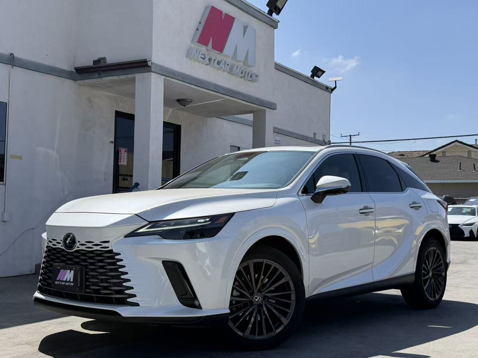 Used 2025 Lexus RX 350h w/ Convenience Package AWD/4WD image 1