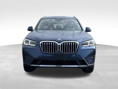 Used 2022 BMW X3 xDrive30i AWD/4WD image 2