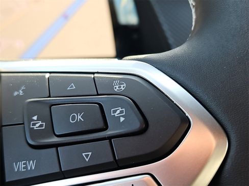 Certified 2025 Volkswagen Atlas Cross Sport SEL image 14