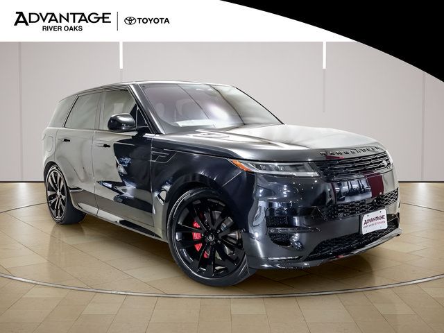 Used 2023 Land Rover Range Rover Sport SE Dynamic AWD/4WD image 2