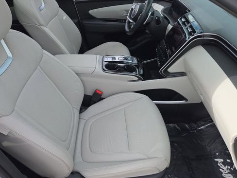 Used 2024 Hyundai Tucson Limited image 29