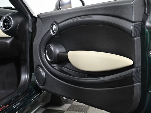 Used 2015 MINI Cooper Roadster S image 26