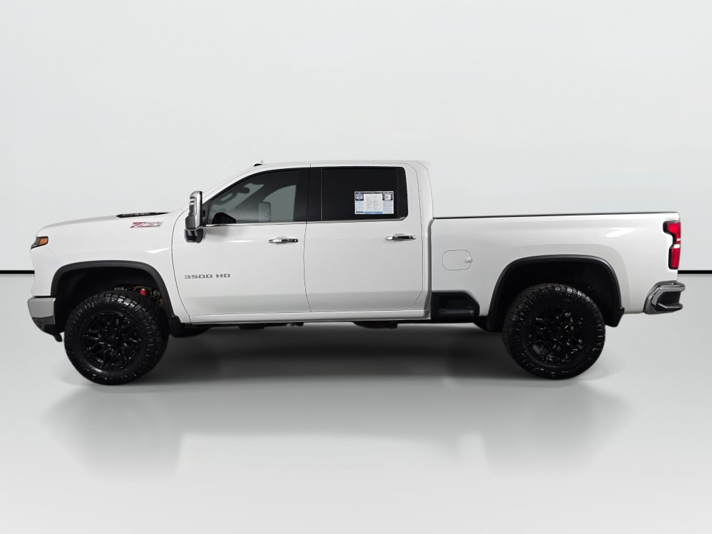 Used 2024 Chevrolet Silverado 3500 LTZ w/ LTZ Plus Package AWD/4WD image 7
