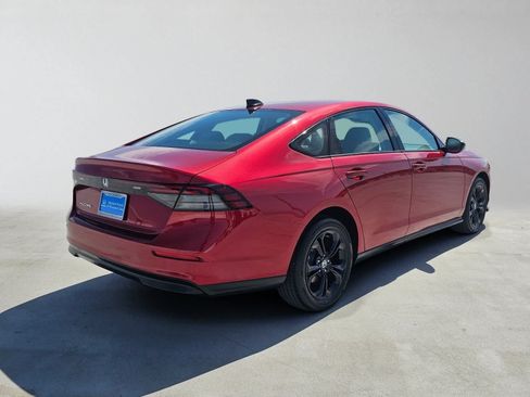 Used 2025 Honda Accord SE image 3