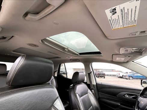 Used 2020 Chevrolet Traverse Premier w/ Redline Edition image 13