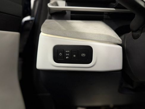 Used 2023 Fisker Ocean One AWD/4WD image 29
