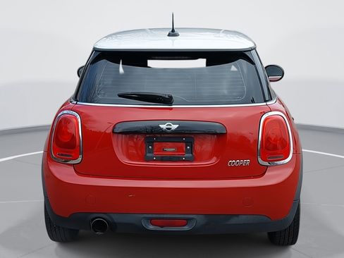 Used 2016 MINI Cooper 2-Door Hardtop image 6