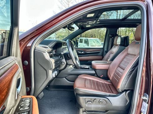 Certified 2023 GMC Yukon XL Denali Ultimate image 20