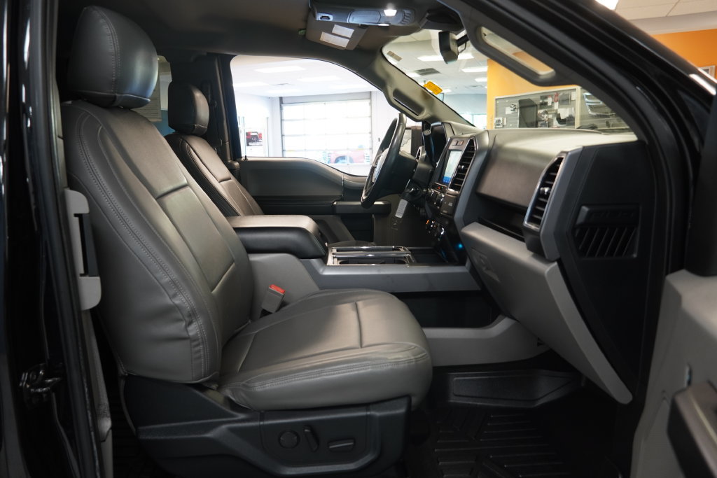 Used 2019 Ford F150 XLT w/ Equipment Group 302A Luxury AWD/4WD image 36