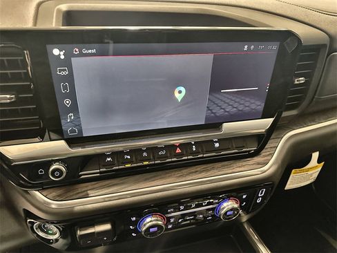 New 2026 GMC Sierra 1500 SLT image 28