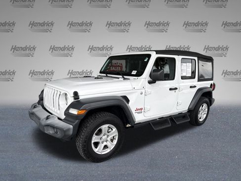 Used 2018 Jeep Wrangler Unlimited Sport image 4