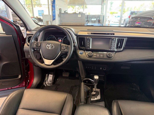 Used 2018 Toyota RAV4 Limited w/ Advanced Technology Package AWD/4WD image 24