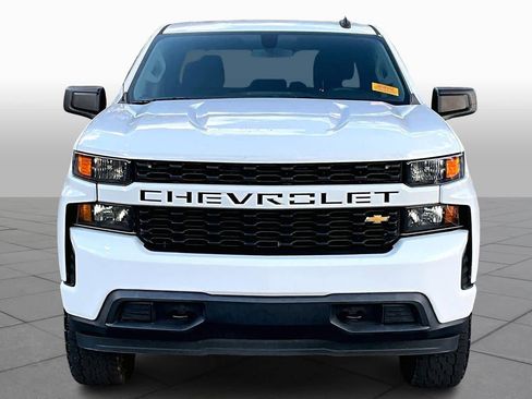 Used 2020 Chevrolet Silverado 1500 Custom w/ Custom Value Package image 4