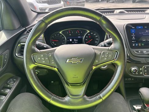 Used 2022 Chevrolet Equinox RS w/ RS Leather Package FWD image 15
