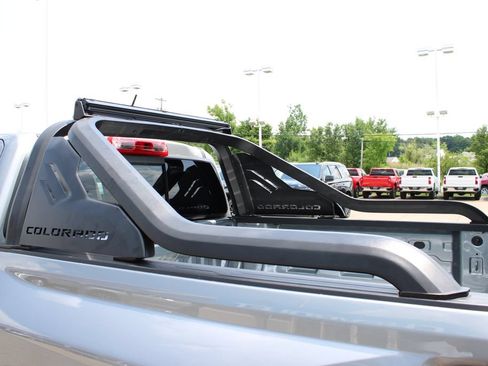 New 2026 Chevrolet Colorado Trail Boss w/ Midnight Edition AWD/4WD image 32