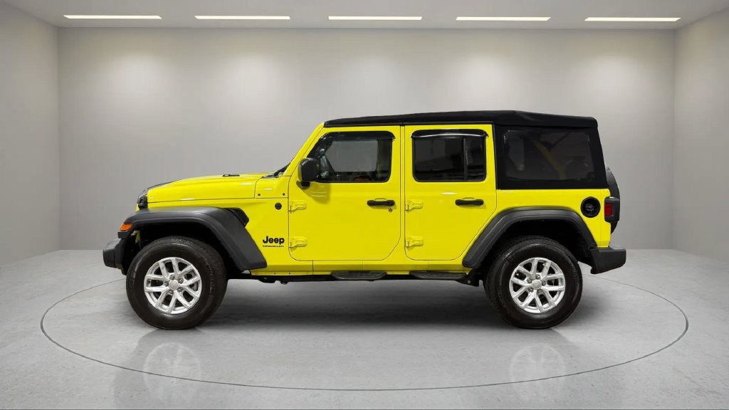 Used 2023 Jeep Wrangler Unlimited Sport AWD/4WD image 14