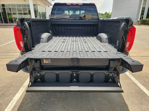 Used 2020 GMC Sierra 2500 Denali w/ Denali Ultimate Package AWD/4WD image 32