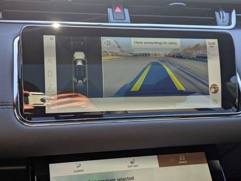 Used 2022 Land Rover Range Rover Evoque R-Dynamic SE image 23