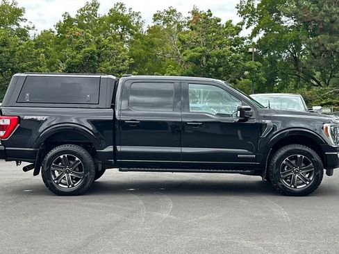 Used 2021 Ford F150 Lariat w/ Equipment Group 502A High AWD/4WD image 3