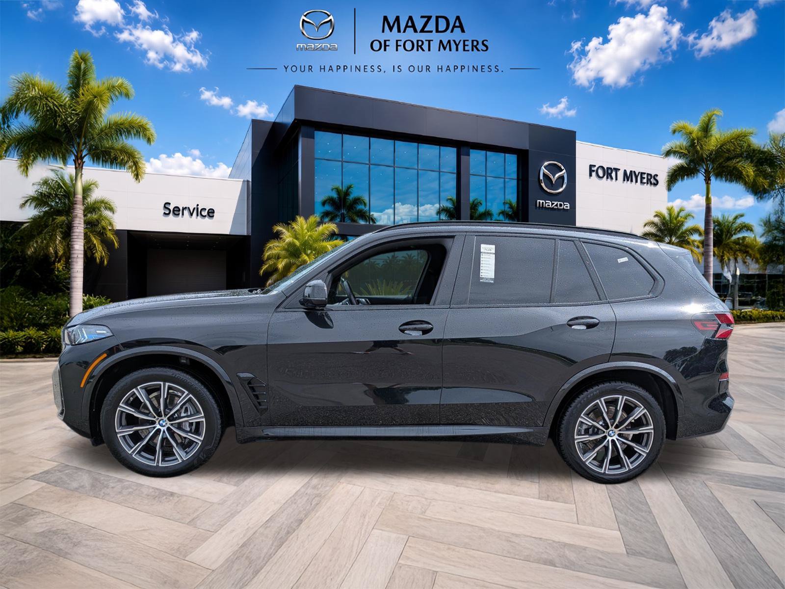 Used 2026 BMW X5 xDrive40i w/ M Sport Package AWD/4WD image 7