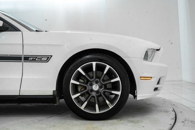 Used 2013 Ford Mustang GT Premium RWD image 13