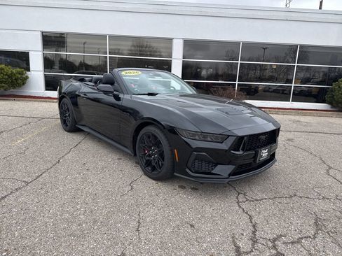 New 2026 Ford Mustang GT Premium w/ GT Performance Package RWD image 20