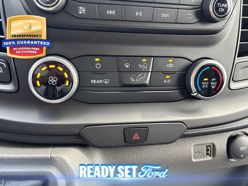 New 2025 Ford Transit 250 148 Medium Roof image 17