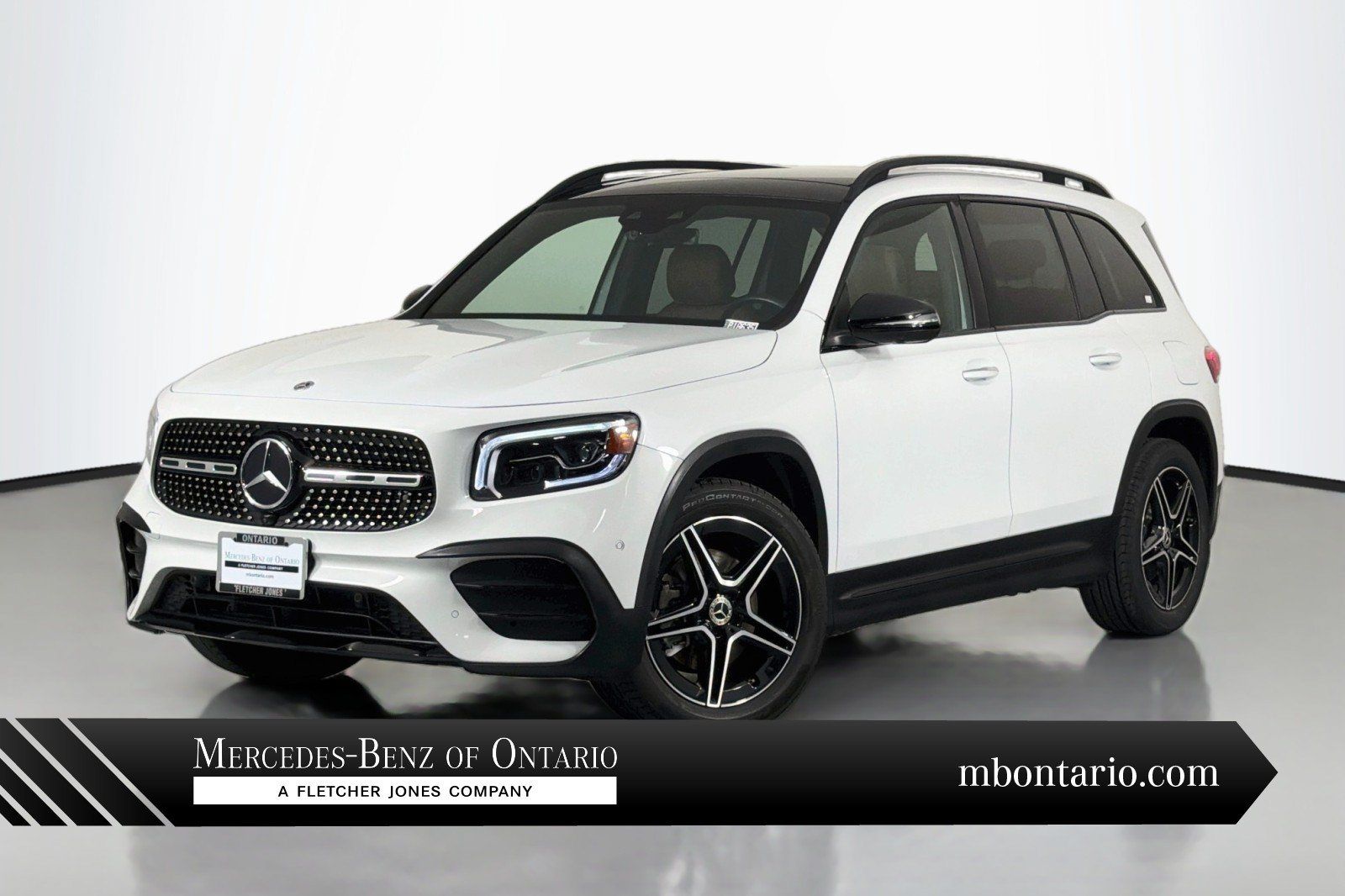 Used 2023 Mercedes-Benz GLB 250 image 1