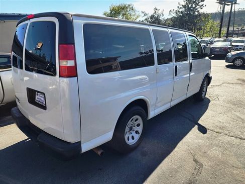 Used 2014 Chevrolet Express 1500 LS image 12