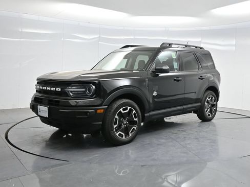 Used 2023 Ford Bronco Sport Outer Banks w/ Tech Package AWD/4WD image 67